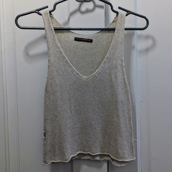 Brandy Melville Tops - Brandy Melville Knit Crop Top Tank